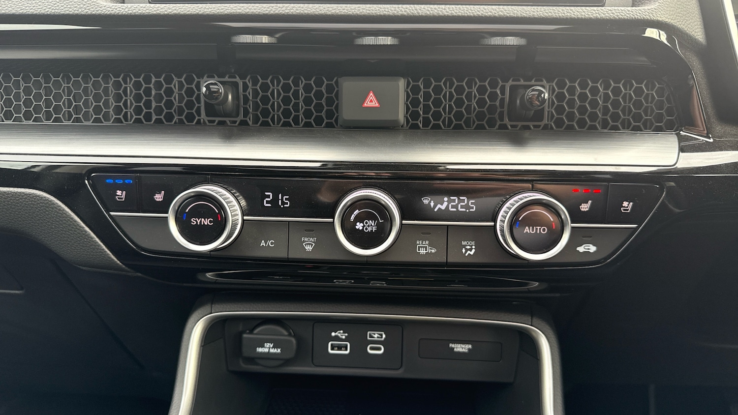 Used Honda CR-V 2025 for sale - 76131145: Photo 40