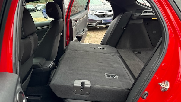 Used Honda Civic 2019 for sale - 76263149: Photo 21