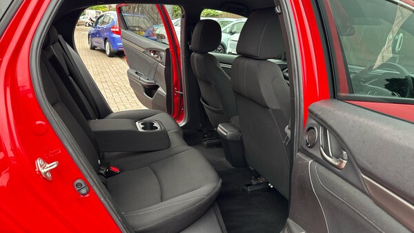 Used Honda Civic 2019 for sale - 76263149: Photo 22