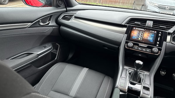 Used Honda Civic 2019 for sale - 76263149: Photo 25