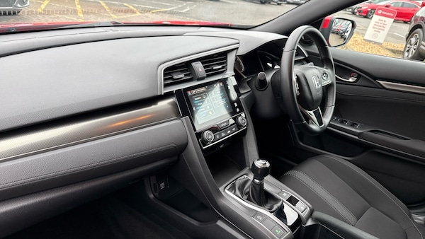 Used Honda Civic 2019 for sale - 76263149: Photo 2