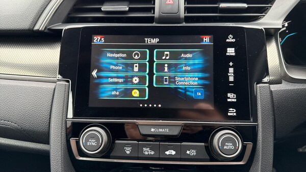 Used Honda Civic 2019 for sale - 76263149: Photo 30