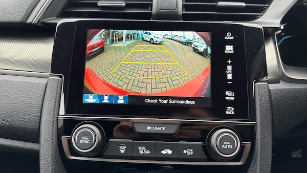 Used Honda Civic 2019 for sale - 76263149: Photo 32