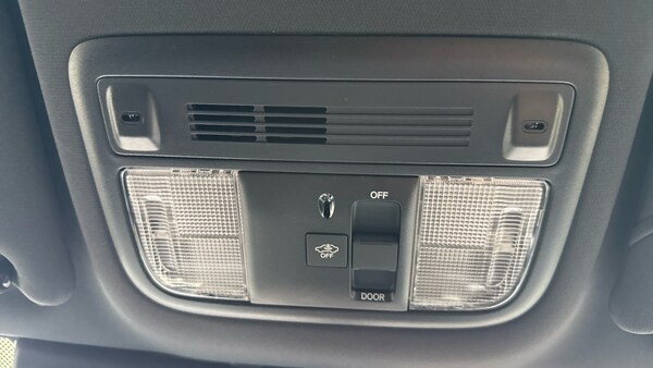 Used Honda Civic 2019 for sale - 76263149: Photo 42