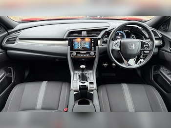 Used Honda Civic 2019 for sale - 76263149: Photo 4