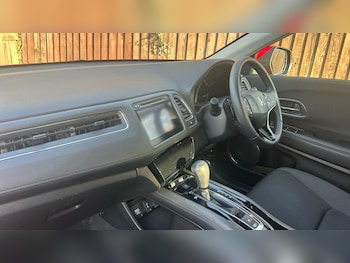 Used Honda HR-V 2019 for sale - 76971853: Photo