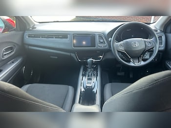 Used Honda HR-V 2019 for sale - 76971853: Photo