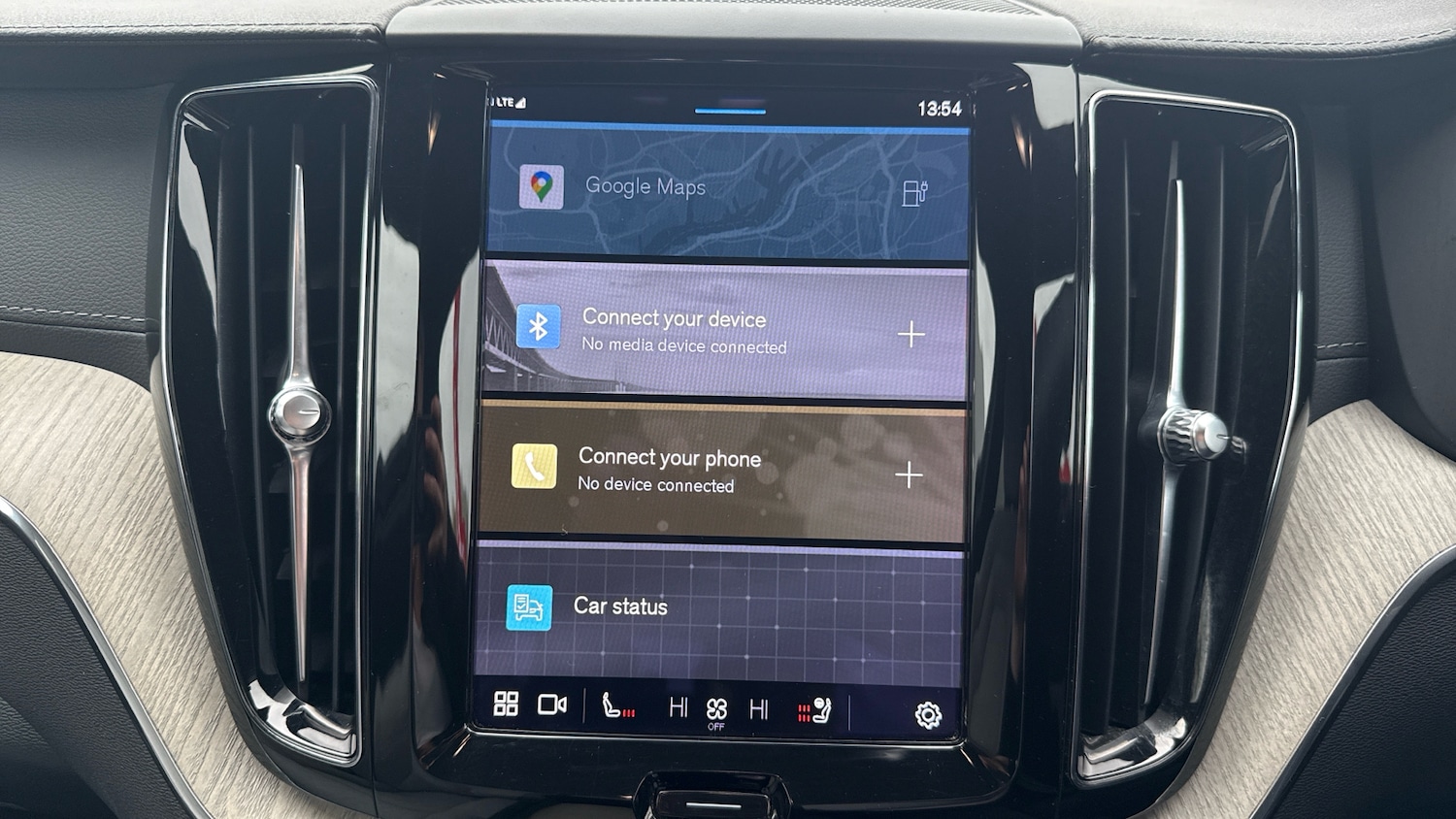 Used Volvo XC60 2023 for sale - 76526455: Photo 12