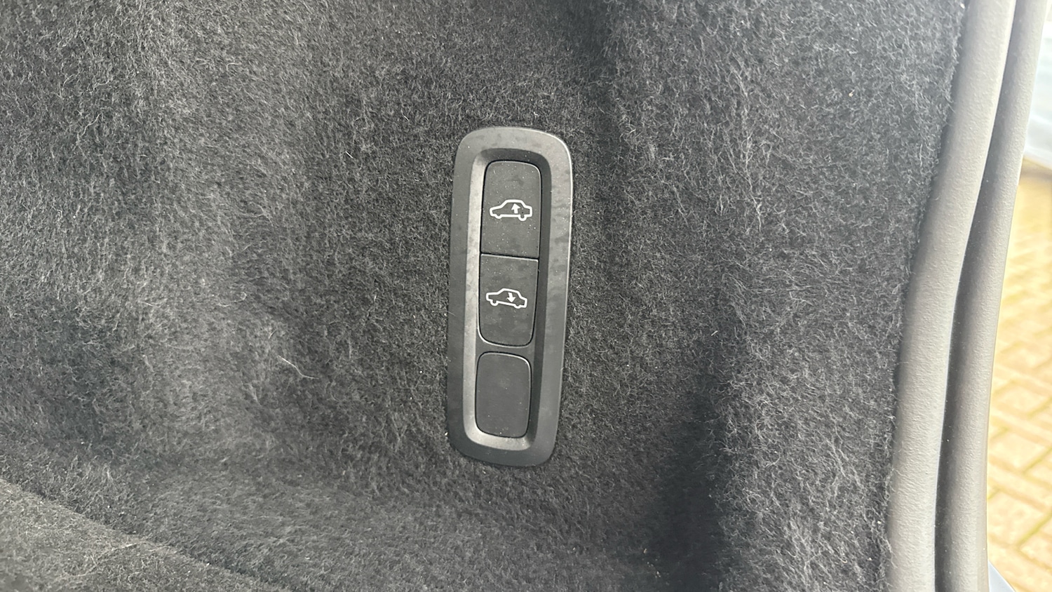 Used Volvo XC60 2023 for sale - 76526455: Photo 33