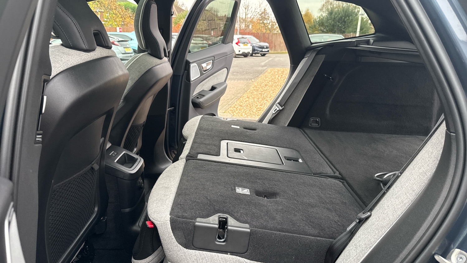 Used Volvo XC60 2023 for sale - 76526455: Photo 34