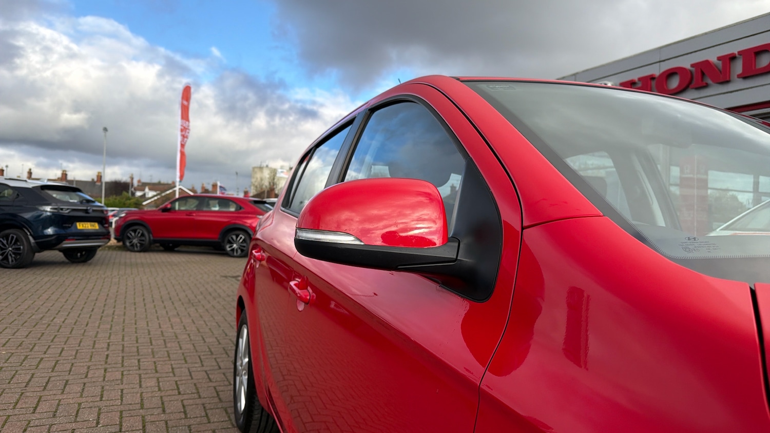 Used Hyundai i20 2014 for sale - 76602217: Photo 25