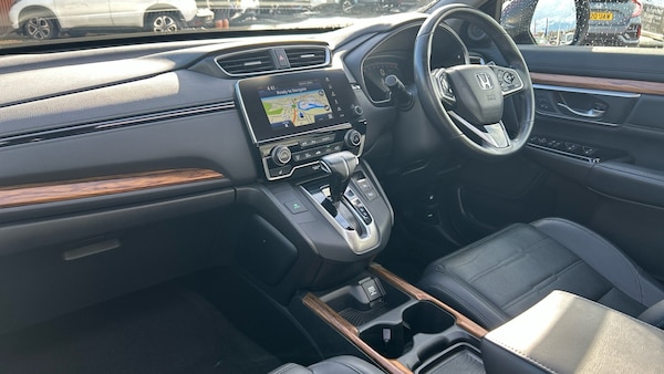 Used Honda CR-V 2019 for sale - 75776400: Photo 2