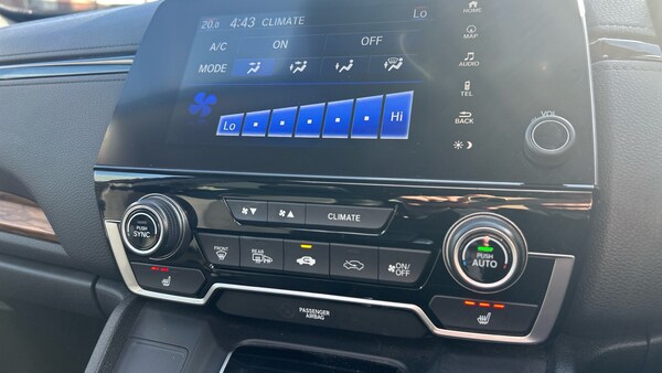 Used Honda CR-V 2019 for sale - 75776400: Photo 30