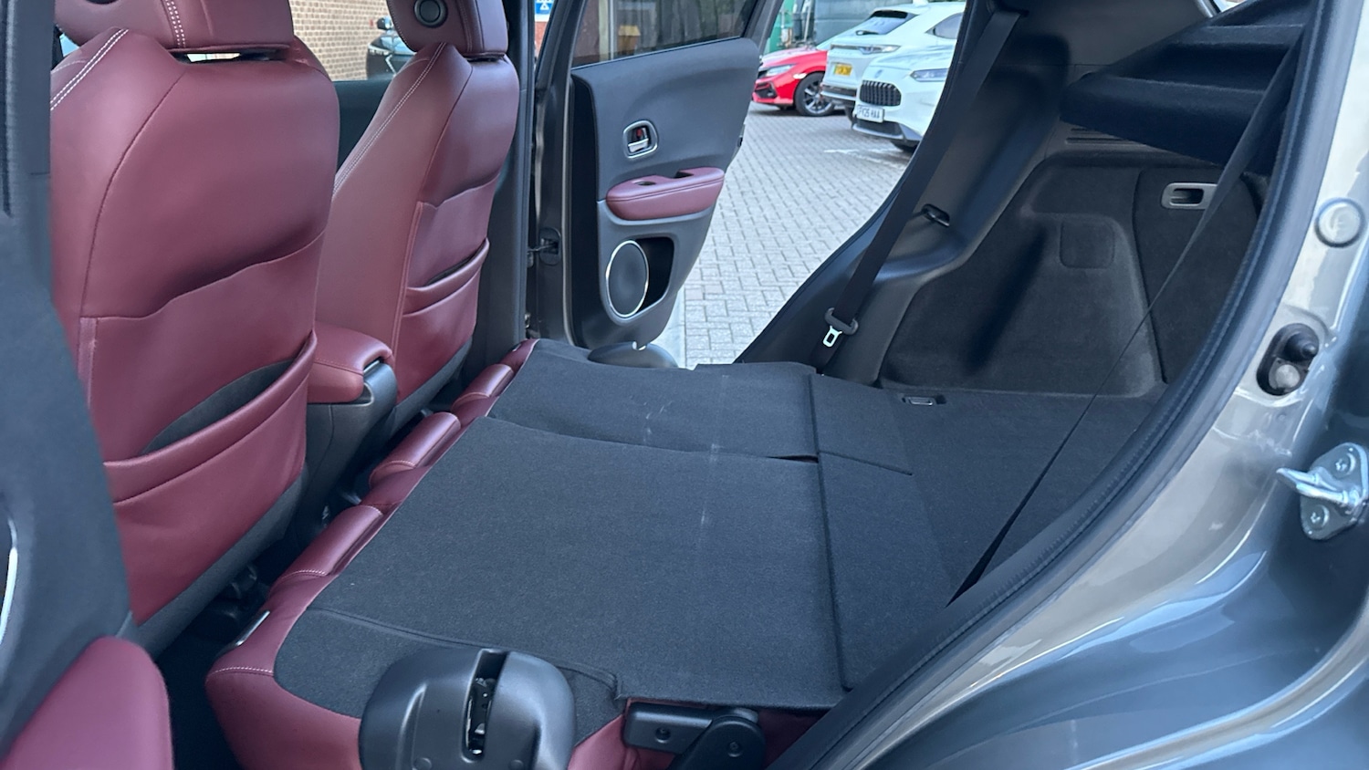 Used Honda HR-V 2020 for sale - 77617741: Photo 20