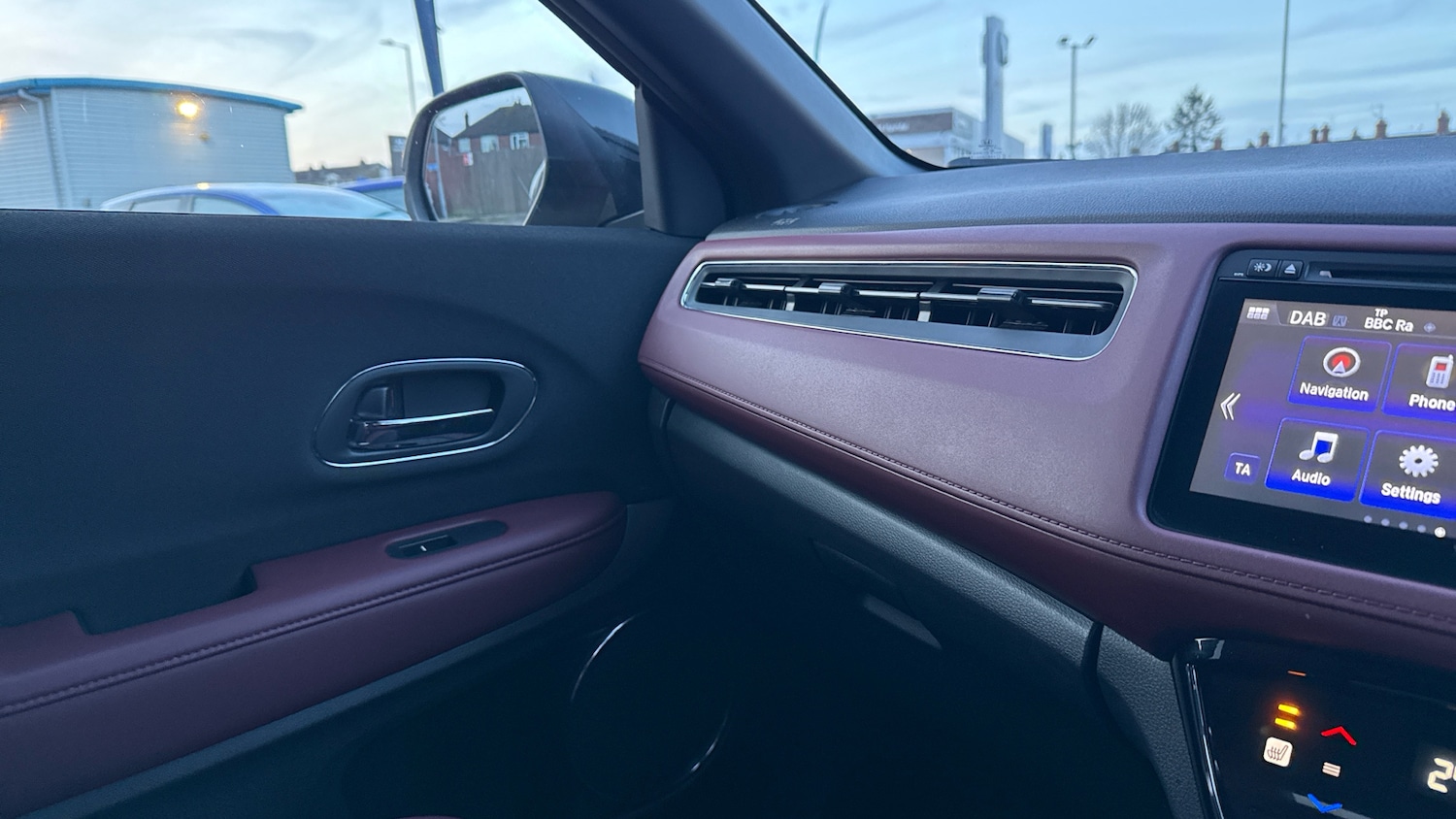 Used Honda HR-V 2020 for sale - 77617741: Photo 37