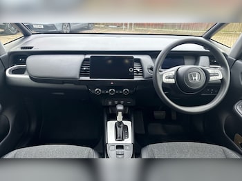 Used Honda Jazz 2021 for sale - 77420136: Photo