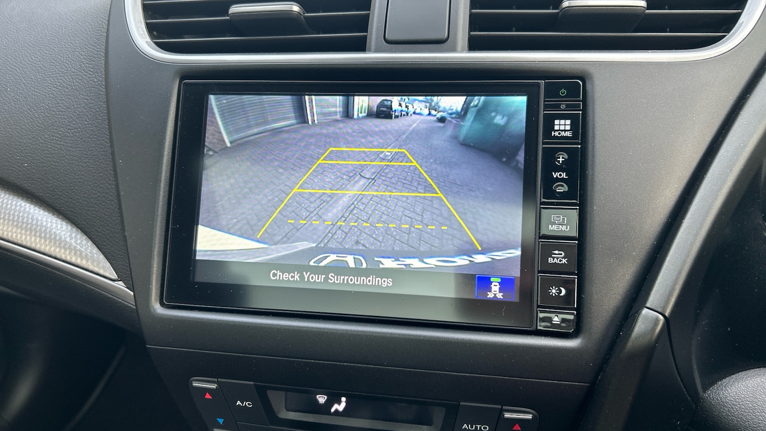 Used Honda Civic 2017 for sale - 77935101: Photo 31