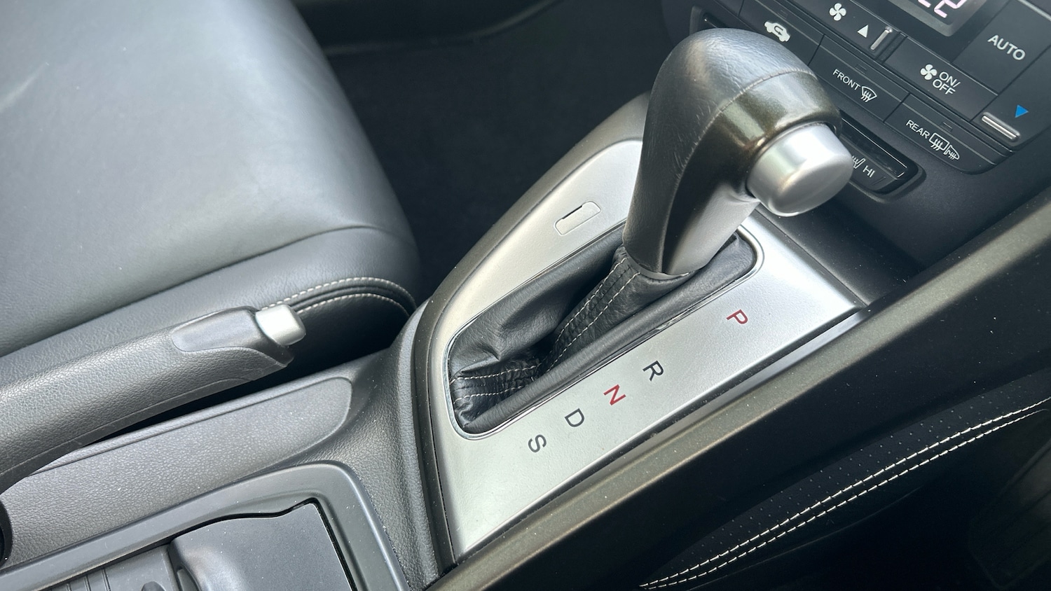 Used Honda Civic 2017 for sale - 77935101: Photo 34