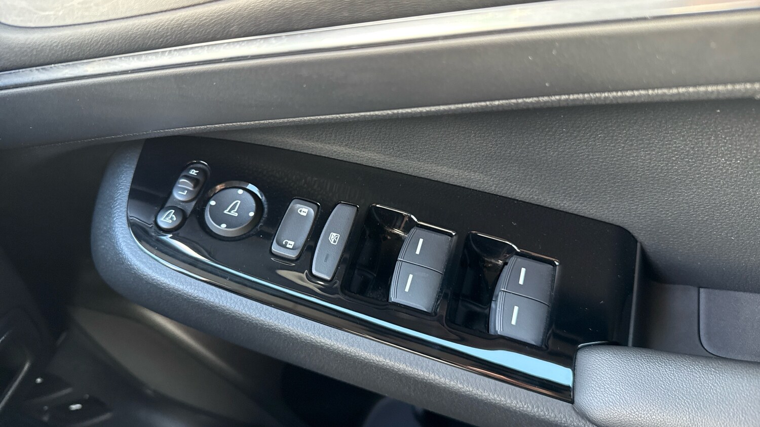 Used Honda HR-V 2023 for sale - 76437919: Photo 41