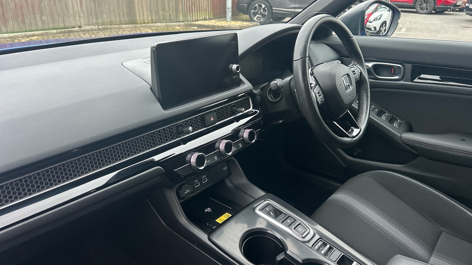 Used Honda Civic 2023 for sale - 77790091: Photo 2