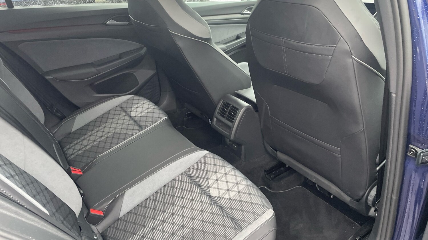 Used Volkswagen Golf 2023 for sale - 77501157: Photo 36