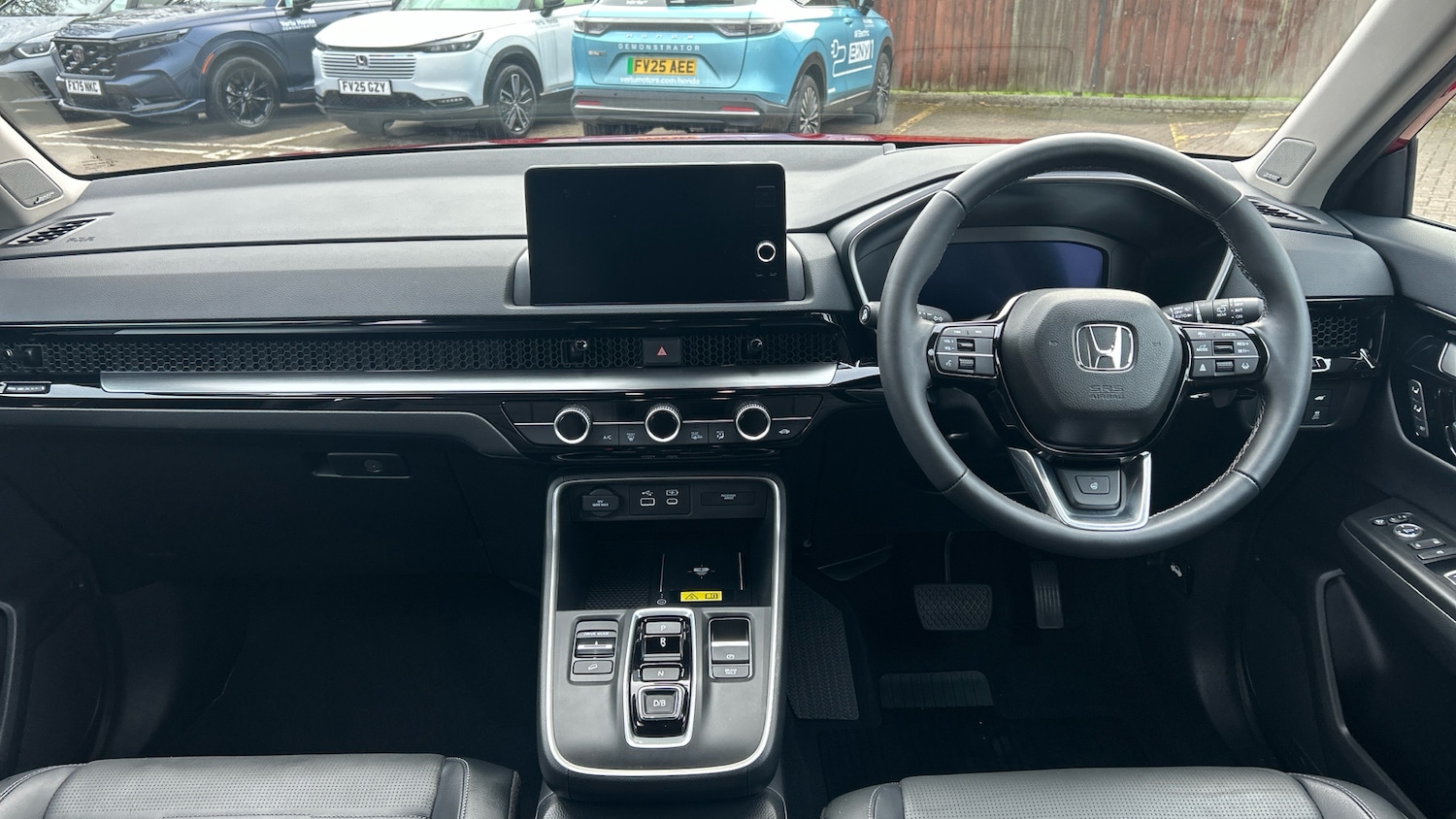 Used Honda CR-V 2025 for sale - 76830535: Photo 4