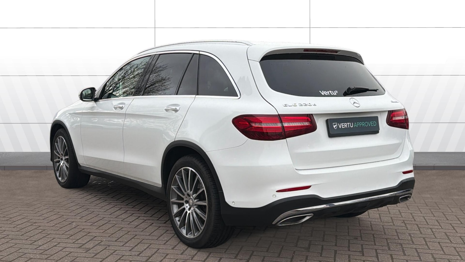 Used Mercedes-Benz GLC 2017 for sale - 77544566: Photo 2