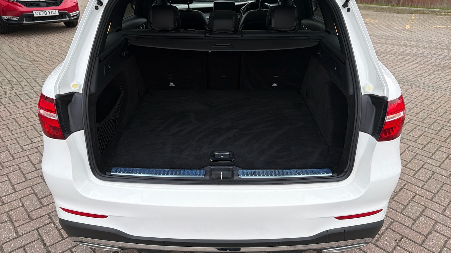 Used Mercedes-Benz GLC 2017 for sale - 77544566: Photo 4