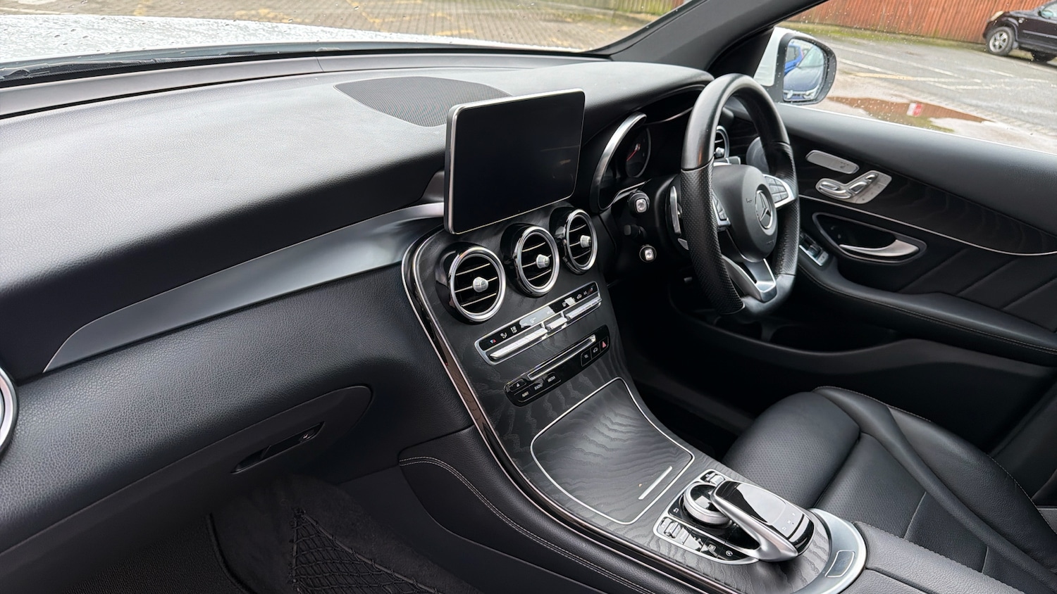 Used Mercedes-Benz GLC 2017 for sale - 77544566: Photo 9