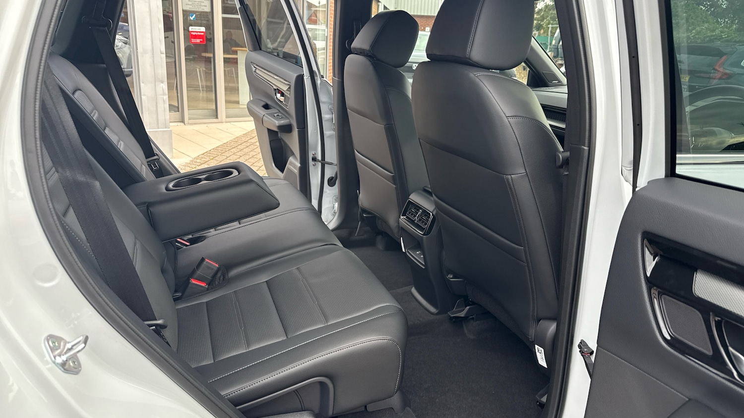 Used Honda CR-V 2025 for sale - 76131147: Photo 24