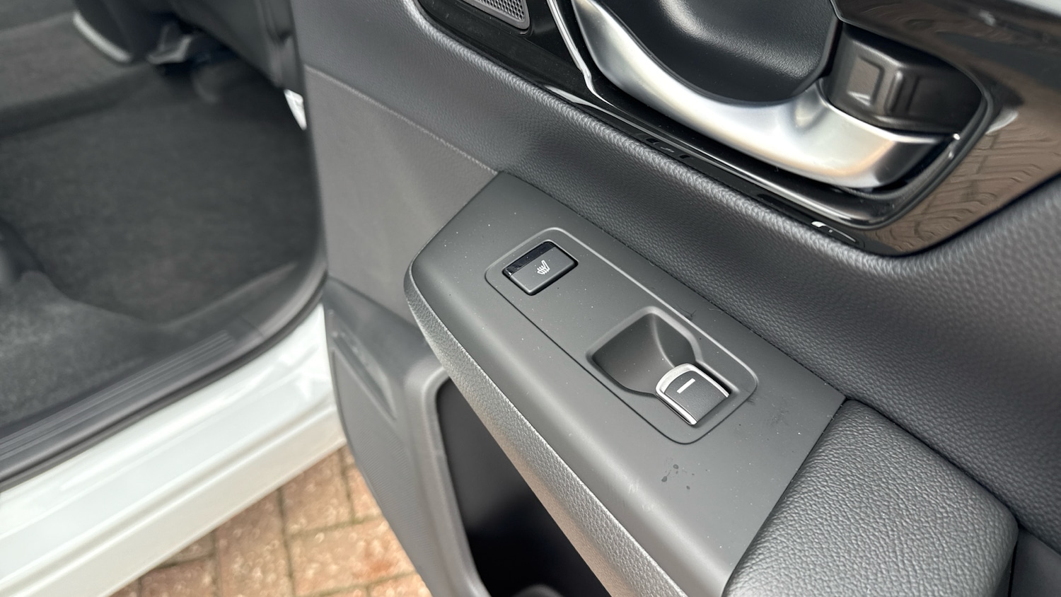Used Honda CR-V 2025 for sale - 76131147: Photo 25