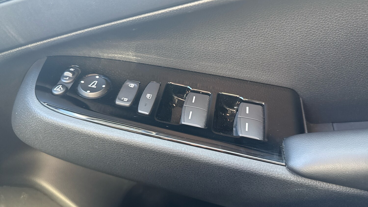 Used Honda HR-V 2022 for sale - 77997522: Photo 16