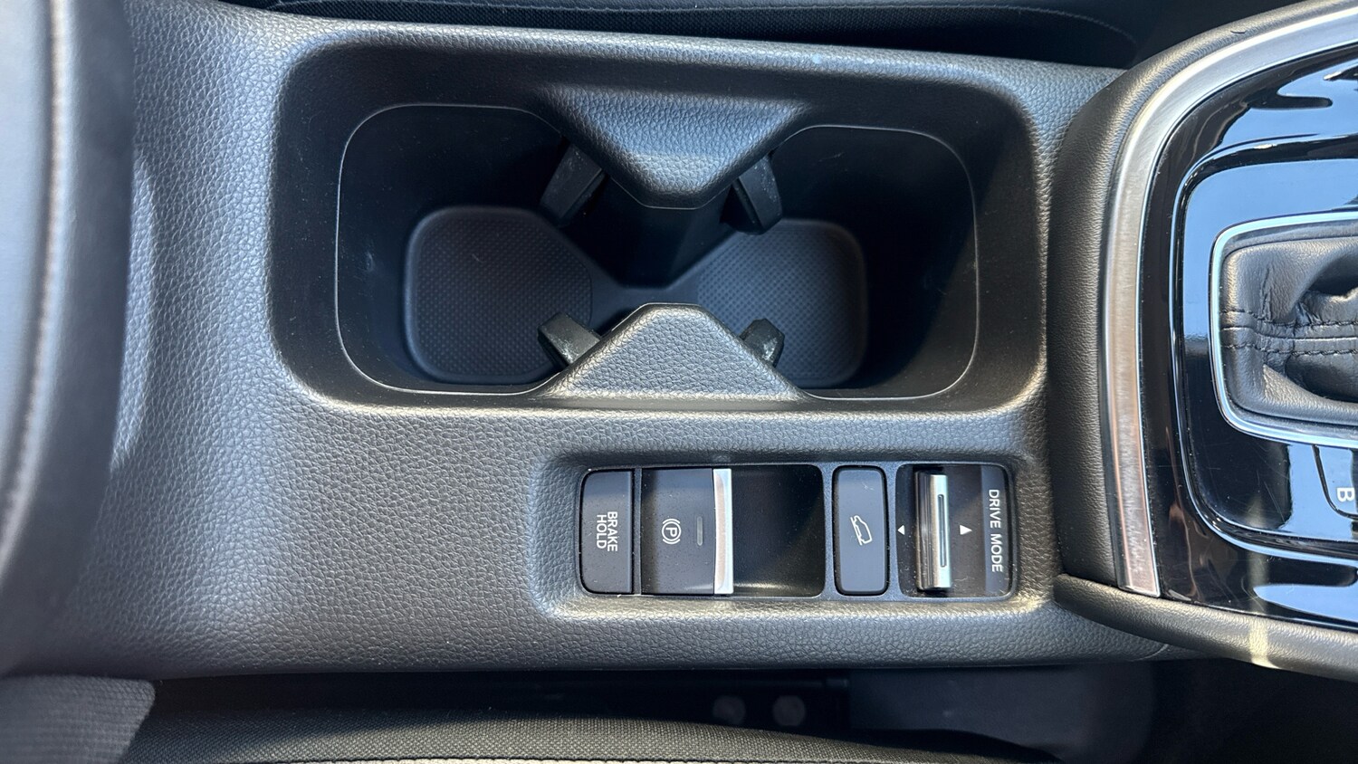 Used Honda HR-V 2022 for sale - 77997522: Photo 19