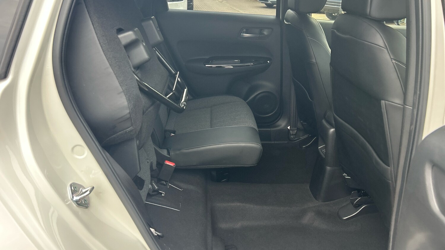 Used Honda Jazz 2021 for sale - 76045936: Photo 19