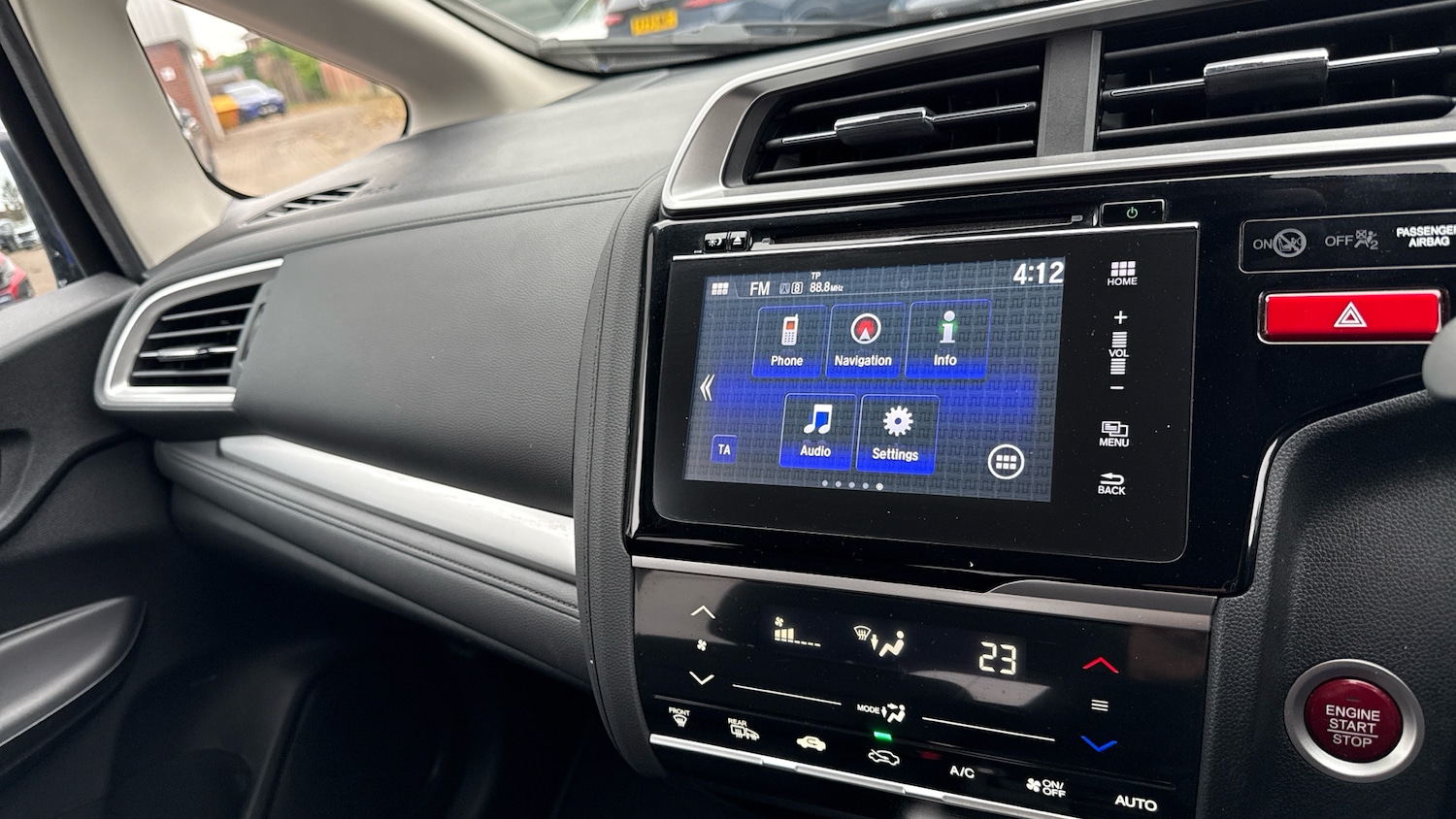 Used Honda Jazz 2016 for sale - 76396809: Photo 14