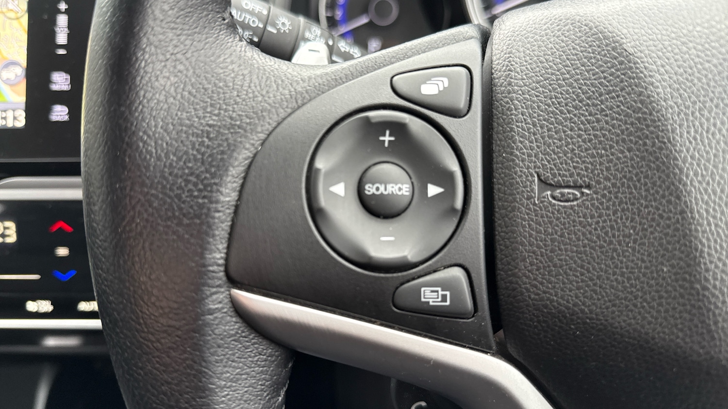 Used Honda Jazz 2016 for sale - 76396809: Photo 16