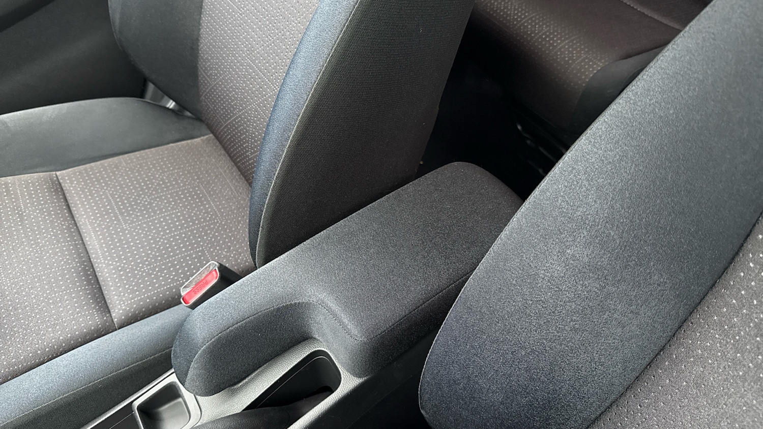 Used Honda Jazz 2016 for sale - 76396809: Photo 32