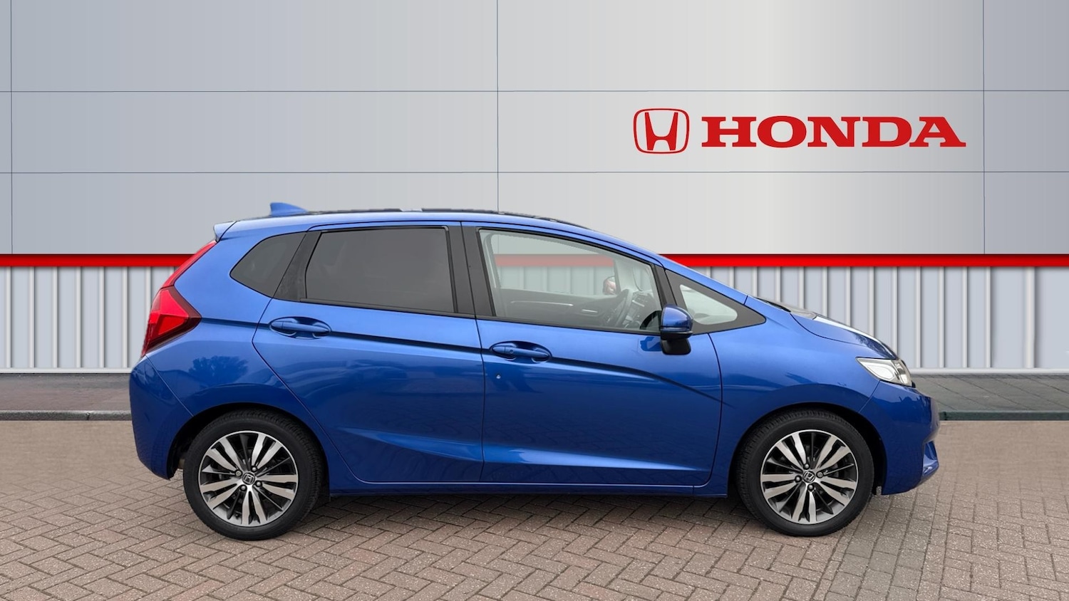 Used Honda Jazz 2016 for sale - 76396809: Photo 5