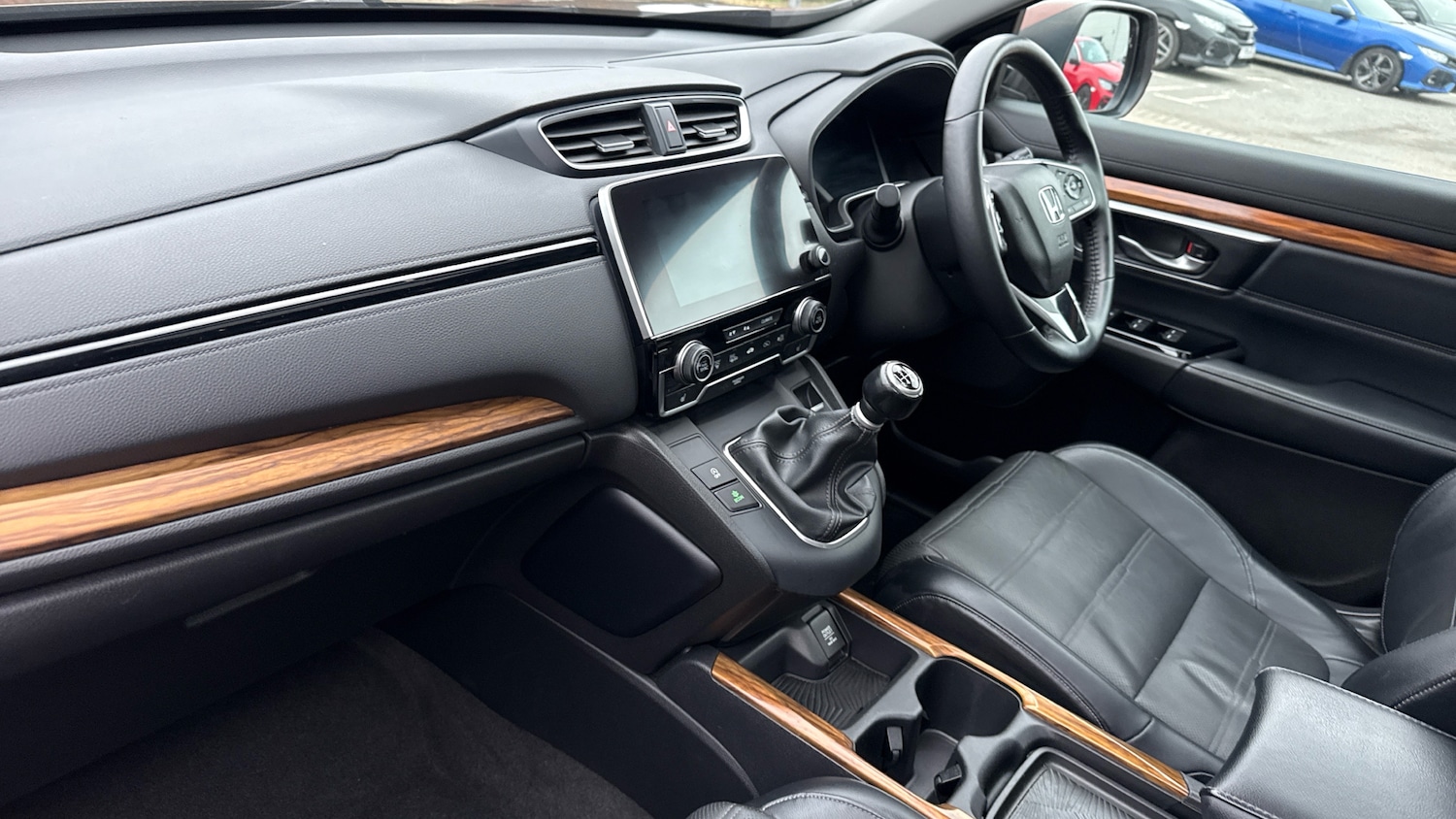 Used Honda CR-V 2019 for sale - 77434571: Photo 2