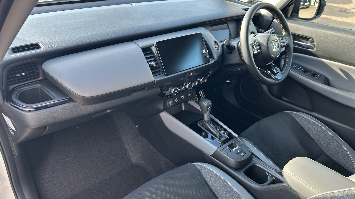 Used Honda Jazz 2023 for sale - 78084321: Photo 2