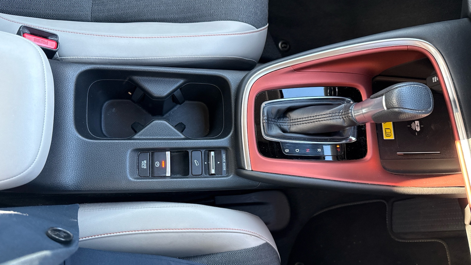 Used Honda HR-V 2022 for sale - 75894490: Photo 35