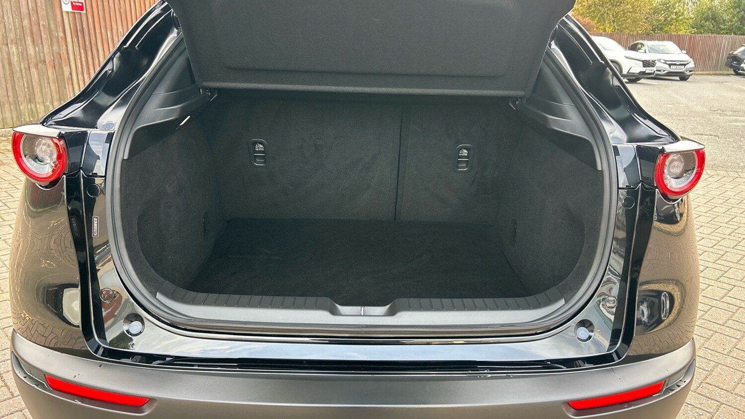 Used Mazda CX-30 2024 for sale - 76181375: Photo 4