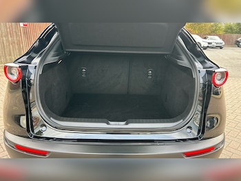 Used Mazda CX-30 2024 for sale - 76181375: Photo 4