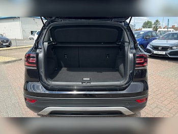 Used Volkswagen T-Cross 2023 for sale - 79101865: Photo