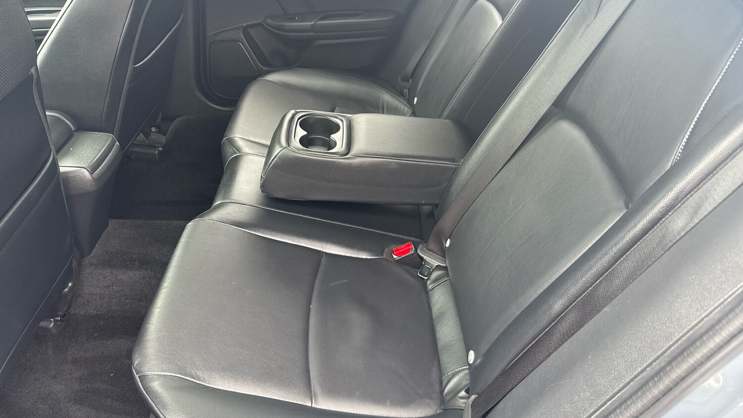 Used Honda Civic 2019 for sale - 78132161: Photo 24