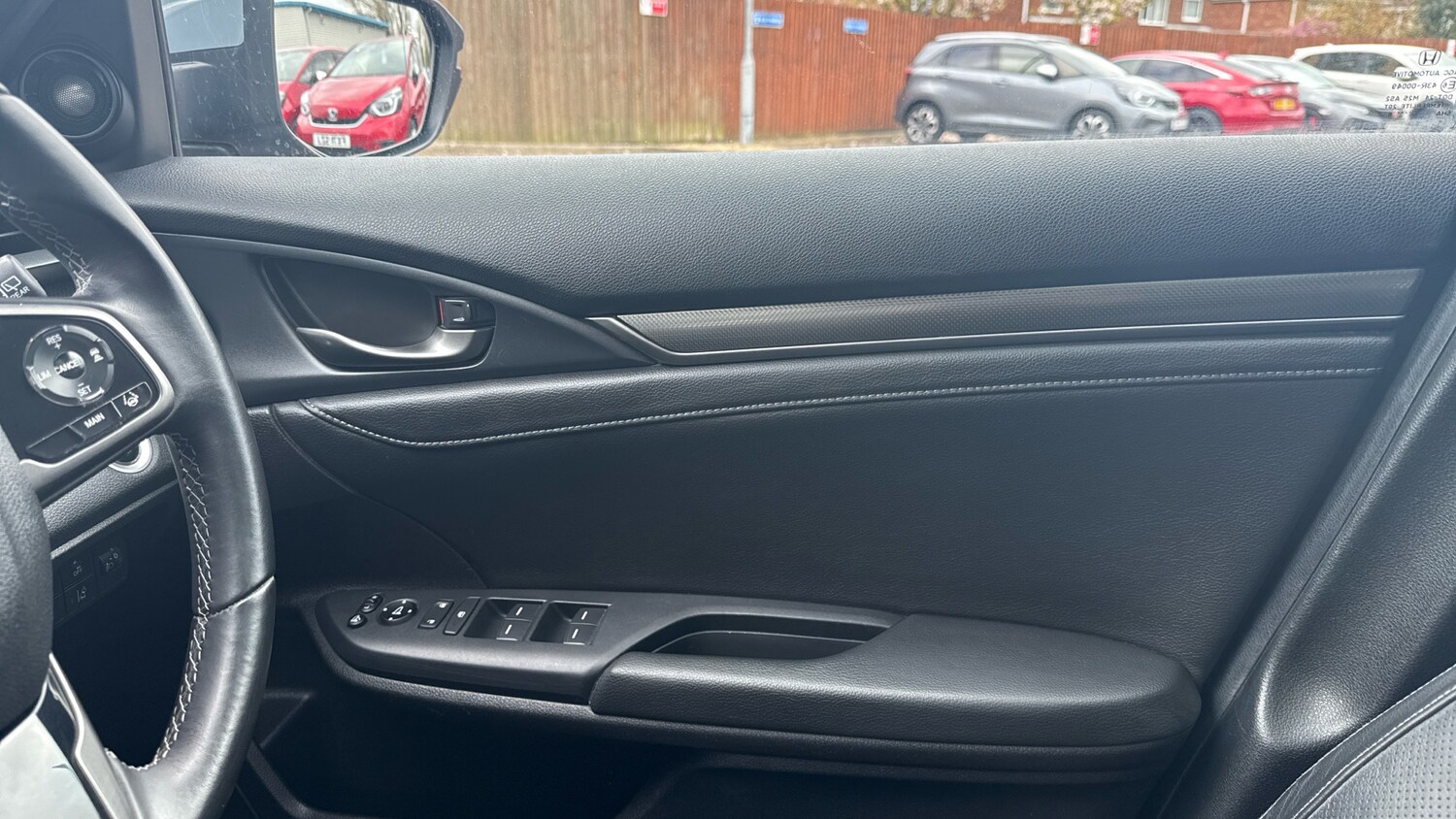 Used Honda Civic 2019 for sale - 78132161: Photo 28