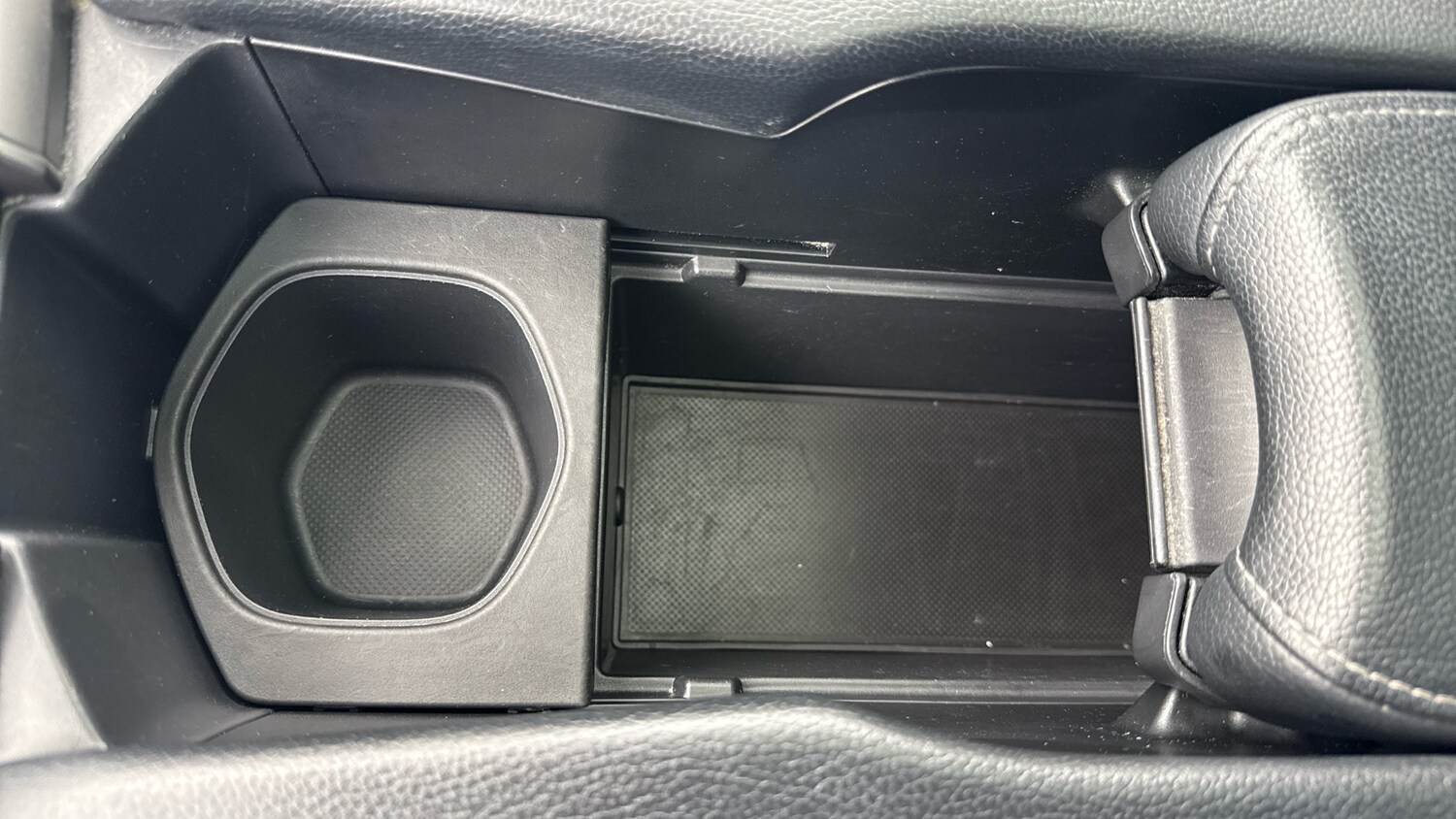 Used Honda Civic 2019 for sale - 78132161: Photo 31