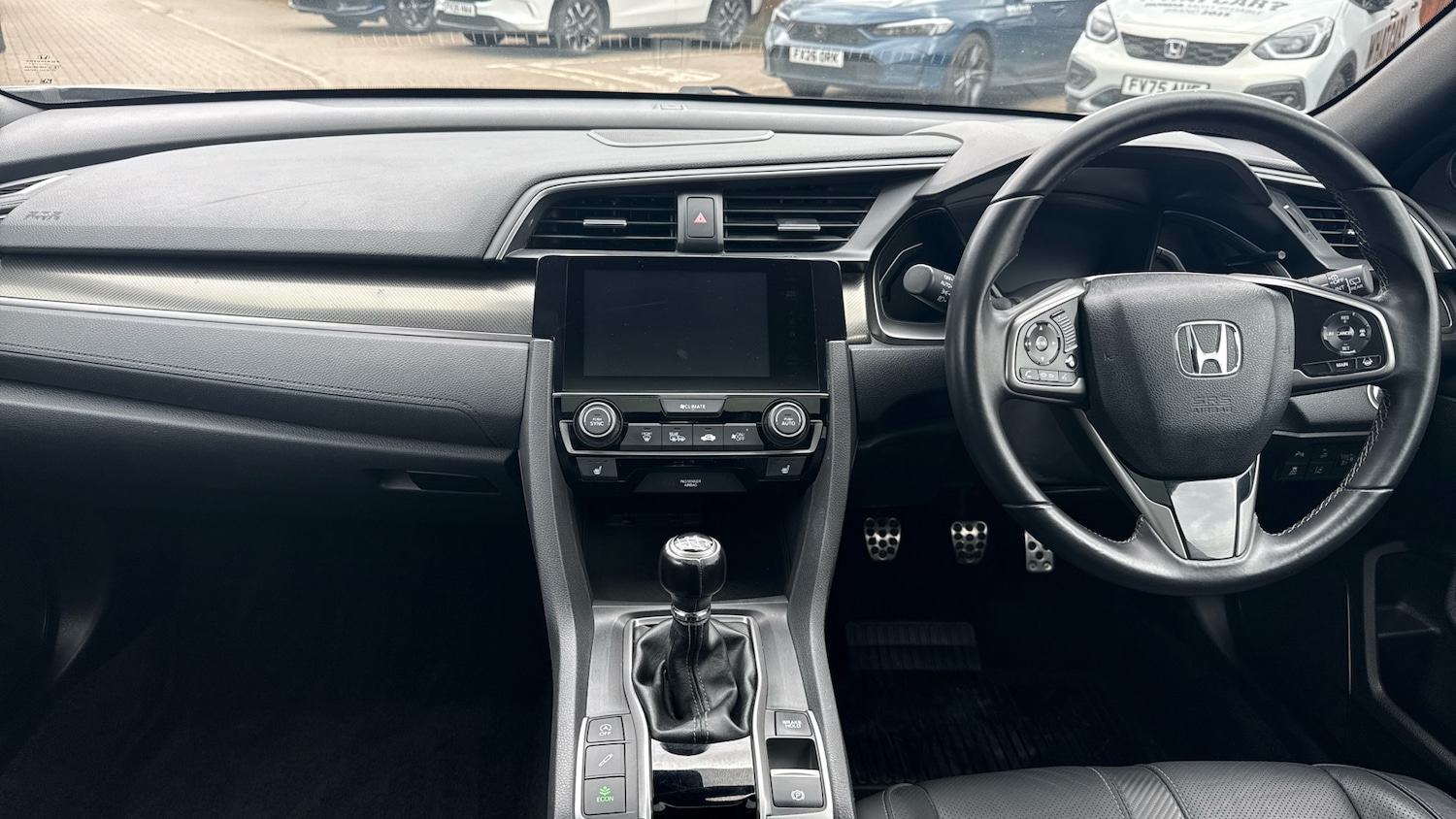 Used Honda Civic 2019 for sale - 78132161: Photo 4