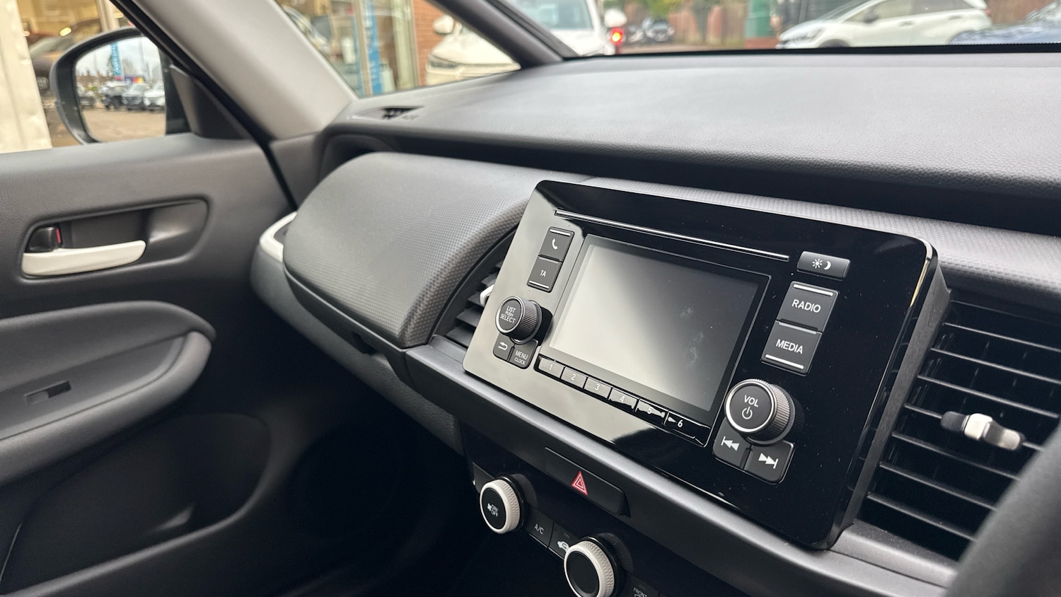 Used Honda Jazz 2022 for sale - 76681566: Photo 33