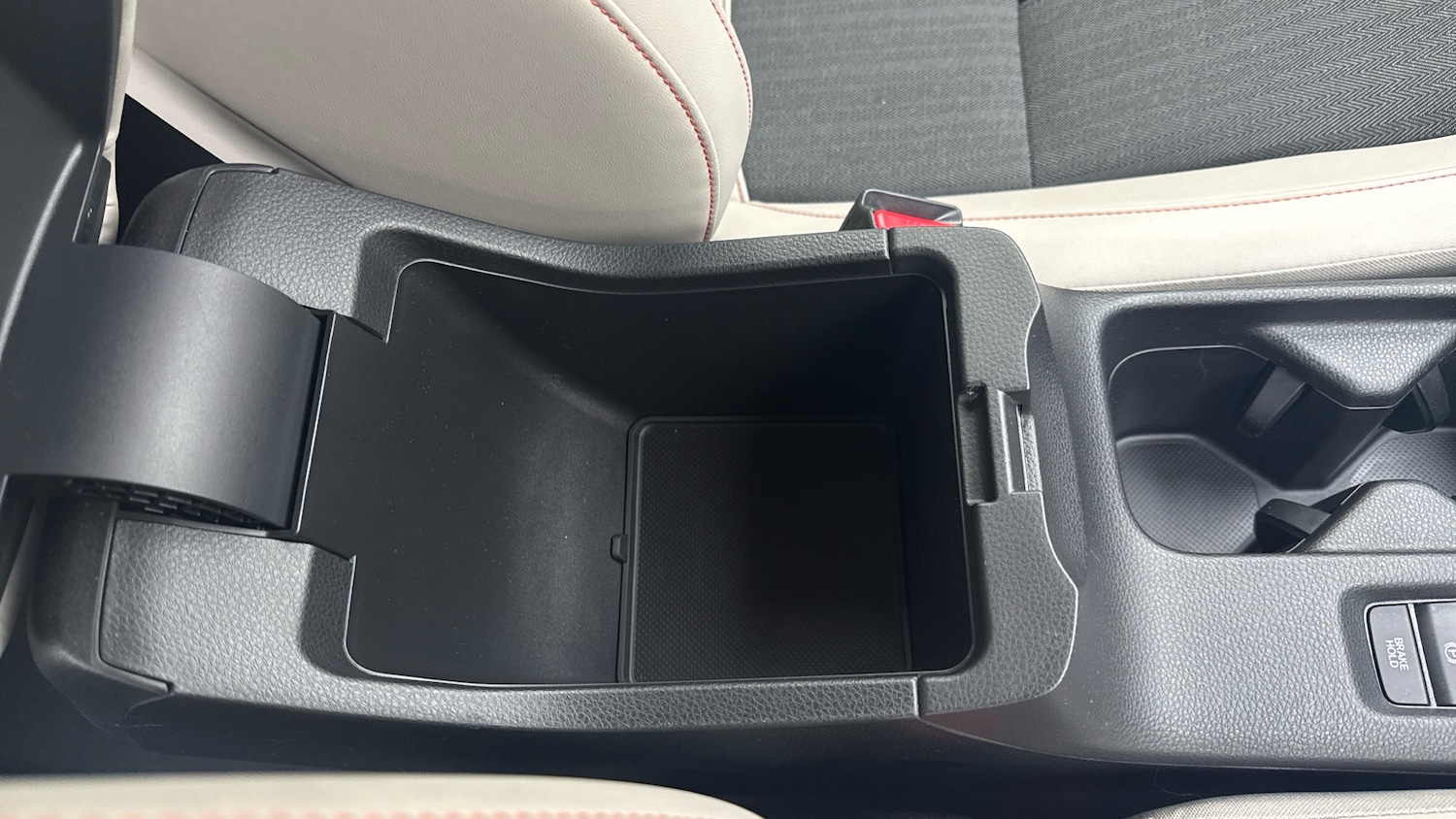 Used Honda HR-V 2023 for sale - 77068941: Photo 43